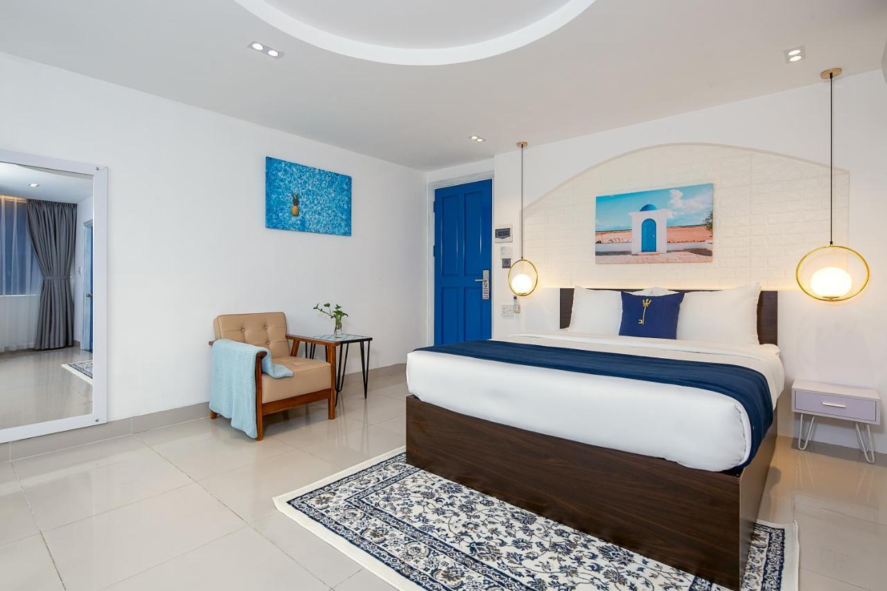 Chill Box Premier- Beach Hotel Da Nang Exterior photo
